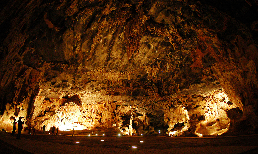 Van Zyl hall Cango Caves